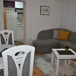 Family & Friends -free Parking Appartement
