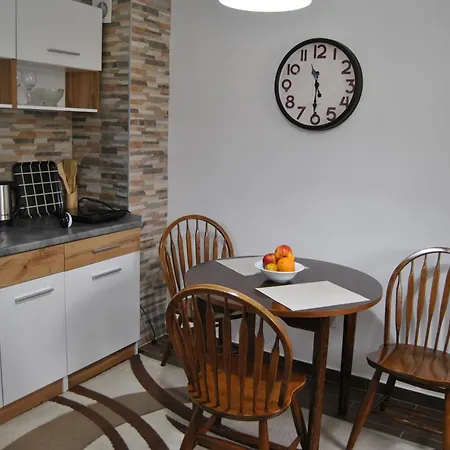 Apartment Family & Friends -free Parking *